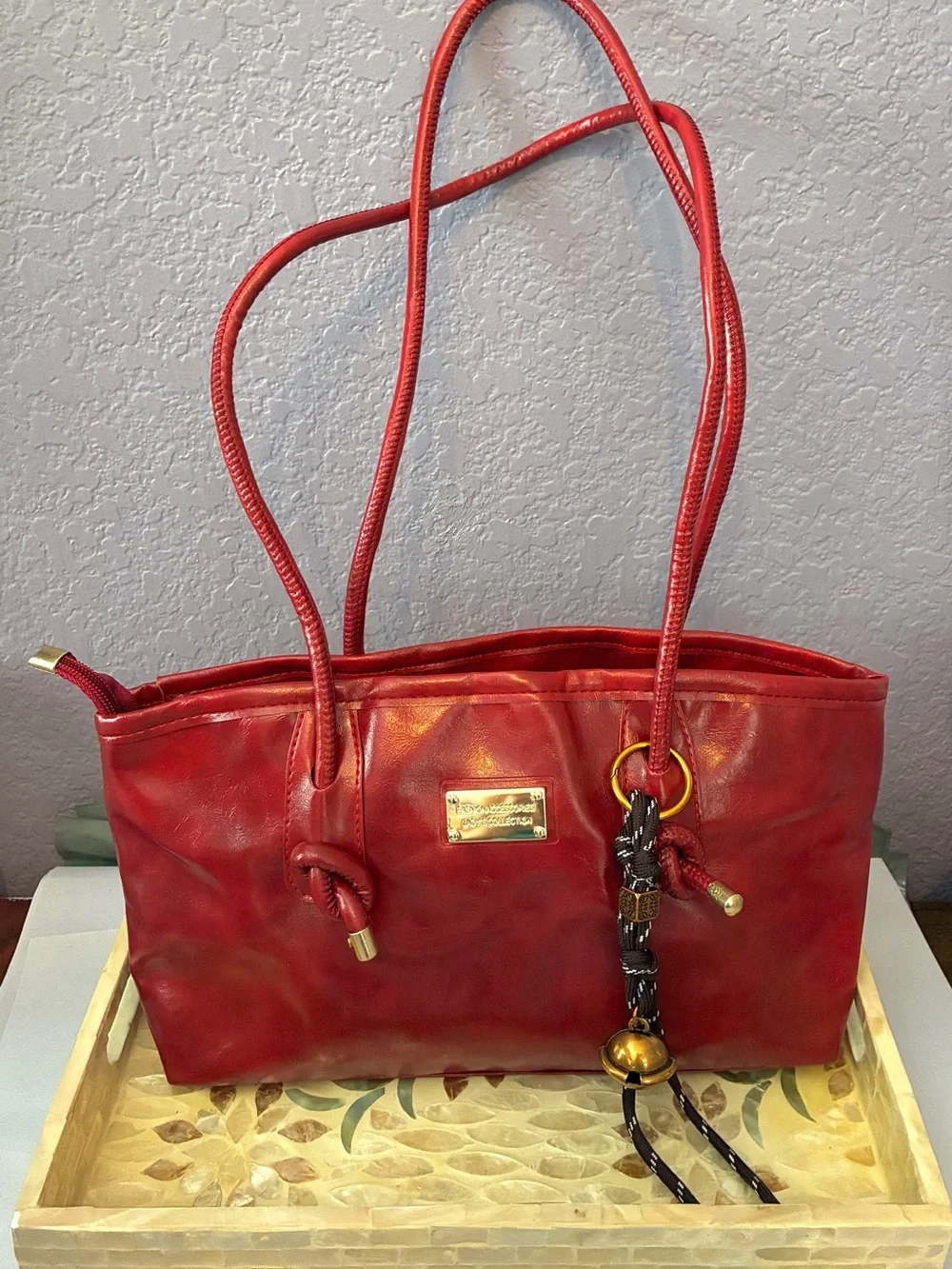 Red Women's Shoulder Tote with Braided Charm - Unknown Brand